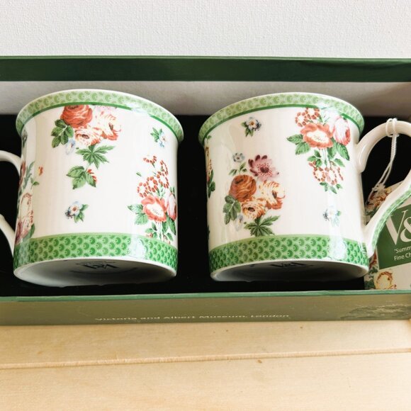Victoria & Albert Summer Rose Mug Set - Picture 2 of 11